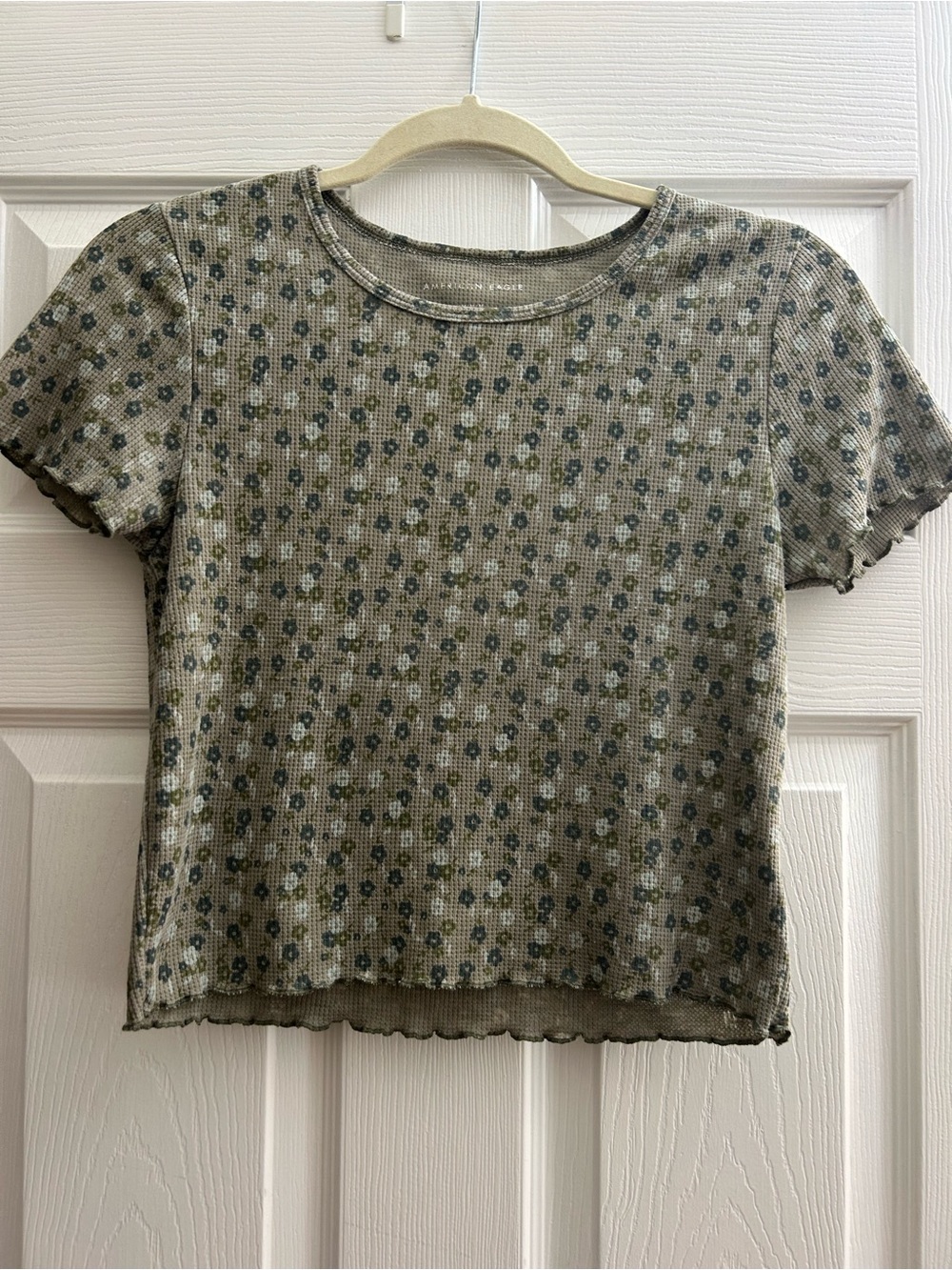 Women’s Floral Ribbed Crop Tee
